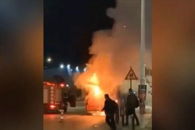 Έρευνα για τη φωτιά που ξέσπασε σε λεωφορείο – Η ανακοίνωση του ΟΑΣΘ