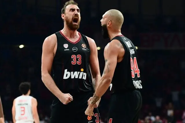 Ολυμπιακός: Μέσα Φουρνιέ και Μιλουτίνοβ για το ματς με την Παρτίζαν