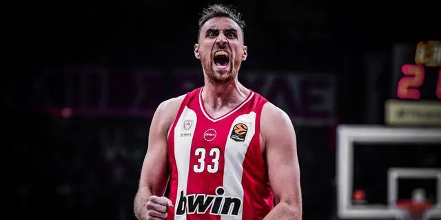 Ολυμπιακός: Τεράστια συμφωνία με τη NIKE – Το χρυσό deal