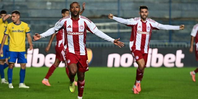 Ο Ελ Κααμπί του Ολυμπιακού στο ματς με τον Παναιτωλικό