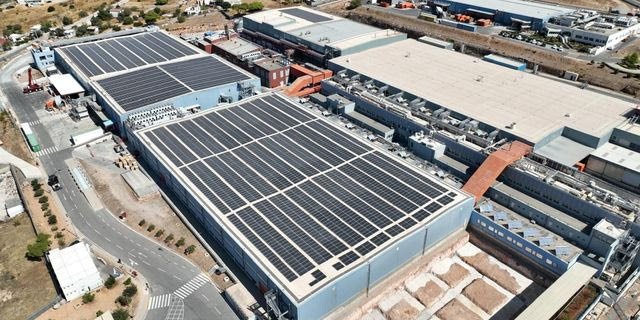 Ολοκλήρωση της πρώτης φάσης της μεγάλης “πράσινης” επένδυσης στο εργοστάσιο της Παπαστράτος στον Ασπρόπυργο