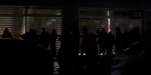 Παρτίζαν: Χάος στη Belgarde Arena – Οπαδοί της προσπάθησαν να εισβάλουν στο γήπεδο