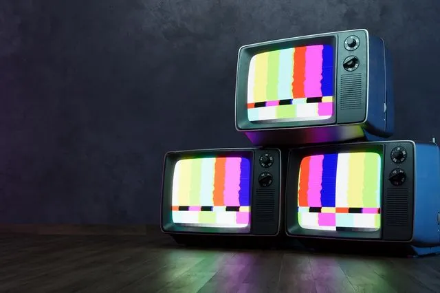 Κυκλάδες: Συνελήφθη 48χρονος για πειρατεία – Κυρώσεις και σε 68 “πελάτες” του