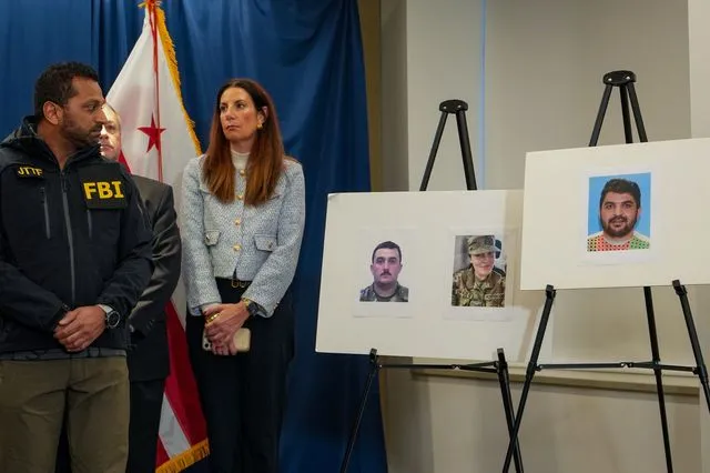 Πυροβολισμοί στην Ουάσινγκτον: Το FBI ξεκίνησε έρευνα για τρομοκρατία – Οι πρώτες φωτογραφίες υπόπτου και θυμάτων