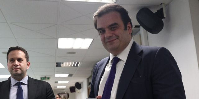 Συνέντευξη Τύπου του υπουργού Οικονομικών Κυριάκου Πιερρακάκη μετά την κατάθεση του Προϋπολογισμού στη Βουλή