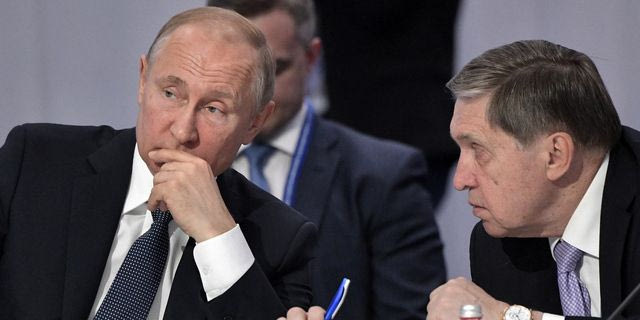 Βλαντίμιρ Πούτιν και Γιούρι Ουσάκοφ
