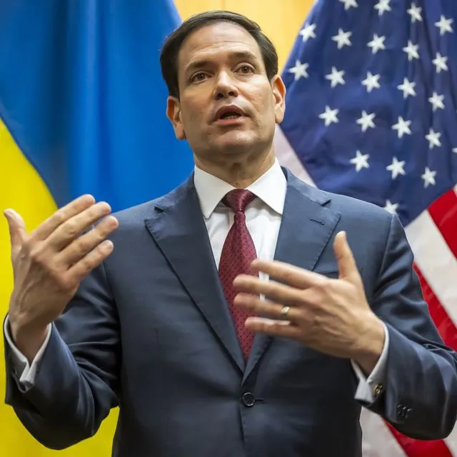 Ο υπουργός Εξωτερικών των ΗΠΑ, Μάρκο Ρούμπιο, μετά τις διαβουλεύσεις για το ειρηνευτικό σχέδιο Τραμπ στη Γενεύη