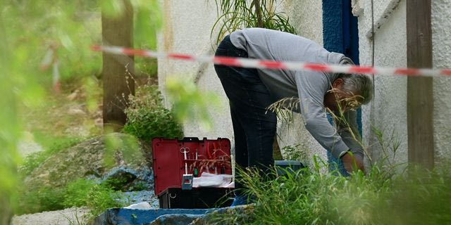 Έγκλημα στη Σαλαμίνα: Άφαντες οι οικονομίες της ηλικιωμένης – Τι πρόδωσε τη νύφη