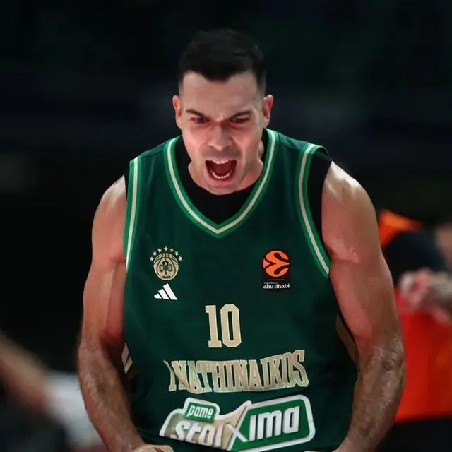 Παναθηναϊκός AKTOR: Ο Σλούκας επέκτεινε το συμβόλαιο μέχρι το 2027