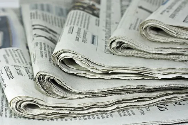 Ιταλία: Διαδηλωτές εισέβαλαν στα γραφεία της εφημερίδας “La Stampa”- Έγραψαν συνθήματα στους τοίχους