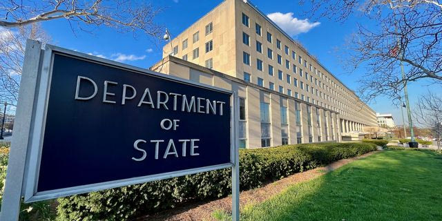 Στέιτ Ντιπάρτμεντ