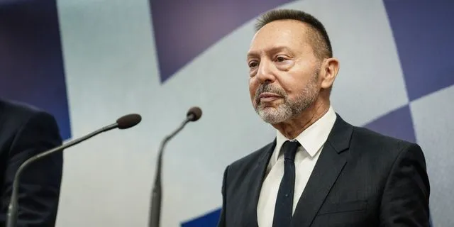 Στουρνάρας: H EKT πρέπει να είναι έτοιμη να προσαρμόσει τα επιτόκια προς τα πάνω ή προς τα κάτω