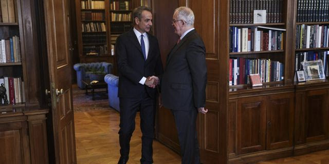 Ο Κ. Τασούλας με τον Κ. Μητσοτάκη