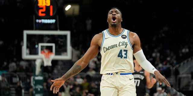 Ο Θανάσης Αντετοκούνμπο