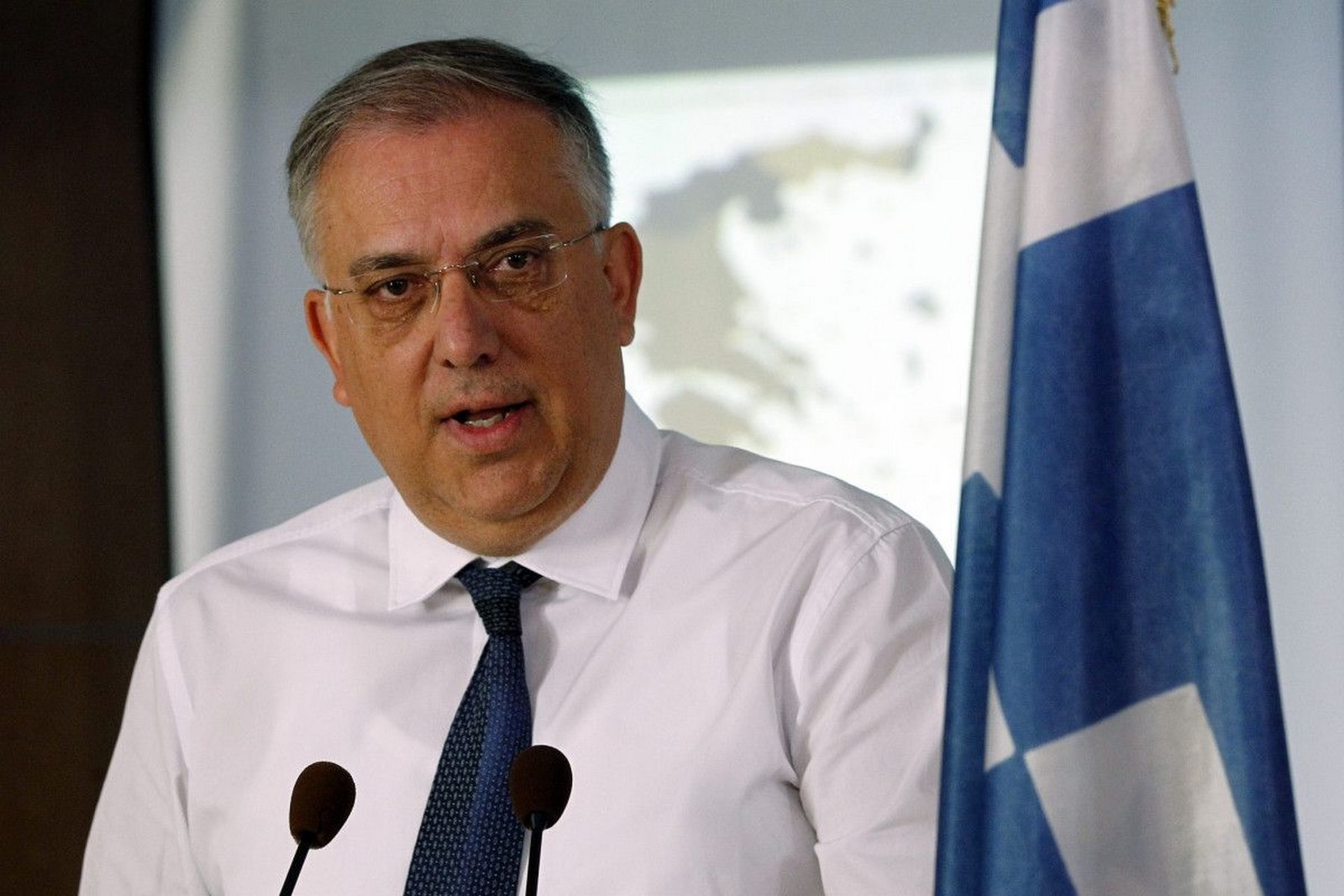 Θεοδωρικάκος: Δεν εφησυχάζουμε, συνεχίζουμε τη μάχη μείωσης του κόστους ζωής