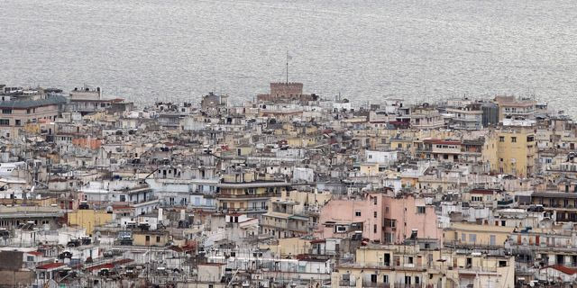 Ανεβαίνουν οι “μετοχές” της Θεσσαλονίκης στο real estate – Πού κινούνται οι τιμές πώλησης κατοικιών στο κέντρο της πόλης