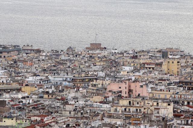 Ανεβαίνουν οι “μετοχές” της Θεσσαλονίκης στο real estate – Πού κινούνται οι τιμές πώλησης κατοικιών στο κέντρο της πόλης