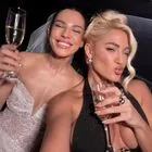 Ιωάννα Τούνη: Πάντρεψε την κολλητή της, Στέλλα Πάσσαρη – Τα λαμπερά στιγμιότυπα