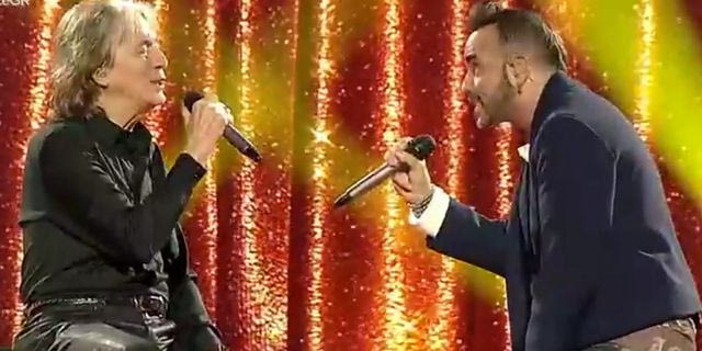 The Voice: Ρίγη συγκίνησης για την εμφάνιση του Κώστα Τουρνά – Αποθέωση στο Χ