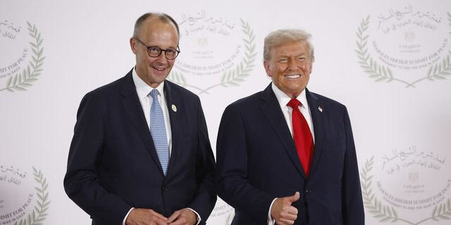 Ο Ντόναλντ Τραμπ και ο Φρίνρτριχ Μερτς