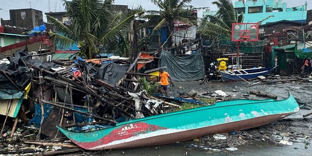 Η Ταϊβάν απομακρύνει χιλιάδες κατοίκους καθώς πλησιάζει ο τυφώνας Φουνγκ-γουόνγκ