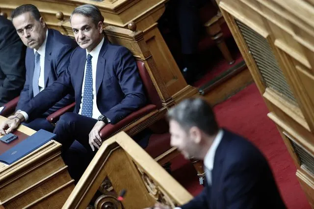 Συζήτηση στην Ολομέλεια της Βουλής της επίκαιρης ερώτησης του Νίκου Ανδρουλάκη