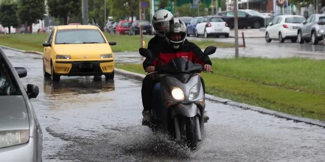 Έντονη βροχόπτωση, φωτογραφία αρχείου