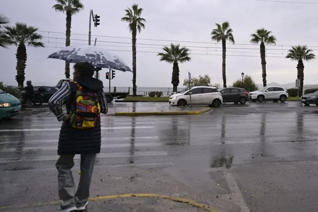 Καιρός: Επιμένουν τα έντονα φαινόμενα – Η προειδοποίηση της ΕΜΥ