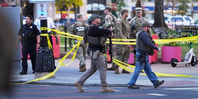 Οι πυροβολισμοί στην Ουάσινγκτον ήταν “δώρο” για τον Τραμπ