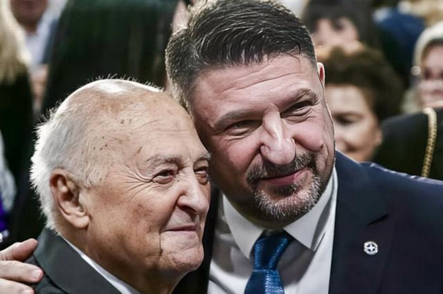 Ο Νίκος Χαρδαλιάς μαζί με τον πατέρα του, Γιώργο