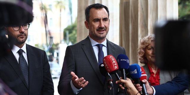 Χαρίτσης για ΕΛΤΑ: Ο πρωθυπουργός πρέπει να σταματήσει να κρύβεται