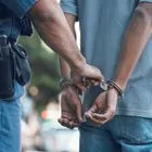 Αγ. Παρασκευή: Νεαρός εκβίαζε ανήλικους με ξυλοδαρμό – Απέσπασε συνολικά 11.300 ευρώ