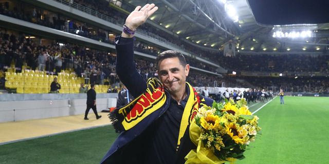 Το συγκινητικό βίντεο της ΑΕΚ για τον Χιμένεθ, που έπαιξε στα μάτριξ του γηπέδου