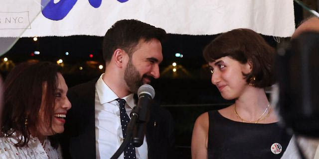 Πώς ένα dating app άλλαξε τη ζωή του Ζοχράν Μαμντάνι