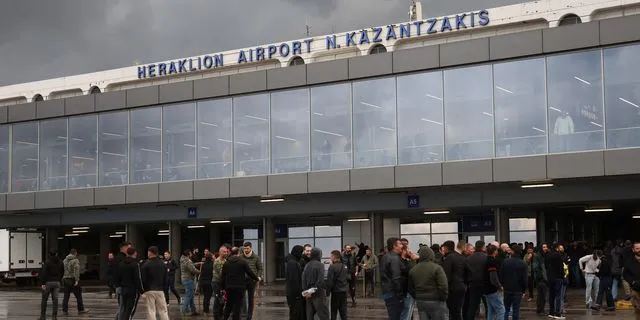 Αποκλεισμός του αεροδρομίου «Ν. Καζαντζάκης» στο Ηράκλειο