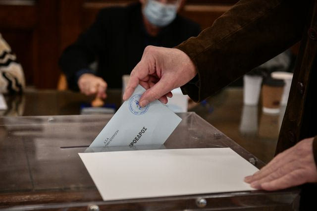 Εκλογές ΔΣΑ: Στήριξη στον Κουτσόλαμπρο “δίνει” ο Καλαντζόπουλος