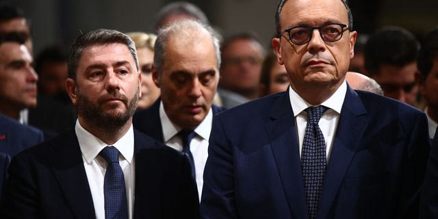 Θα κυβερνήσει το ΠΑΣΟΚ ή ο Βελόπουλος;