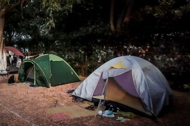 Κάμπινγκ στη Φοινικούντα Μεσσηνίας (φωτογραφία αρχείου)