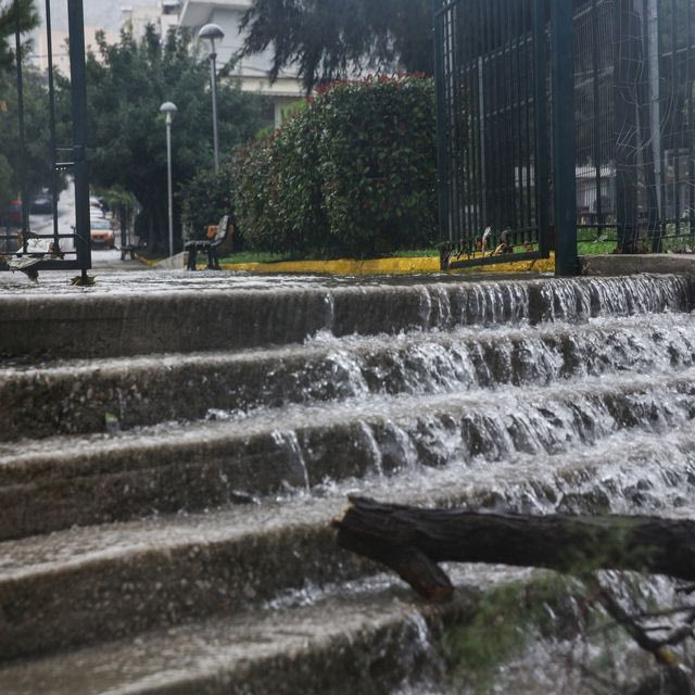 Προβλήματα από την κακοκαιρία "Byron" στο Κερατσίνι