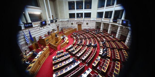 Βουλή: Η τελευταία ημέρα συζήτησης του προϋπολογισμού – LIVE ΕΙΚΟΝΑ