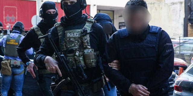 Προθεσμία για να απολογηθεί πήρε ο “Έλληνας Εσκομπάρ”