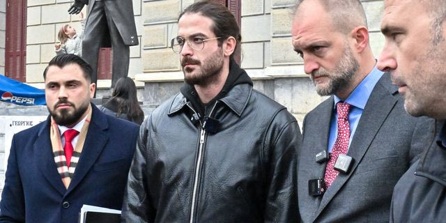 Αθωώθηκε ο Άρης Μουγκοπέτρος για το αδίκημα της ενδοοικογενειακής απειλής
