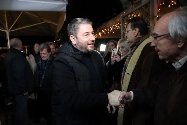 Γιατί ο Ανδρουλάκης δεν ανησυχεί για Τσίπρα και Καρυστιανού