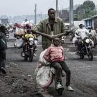 Κονγκό: Εκατοντάδες άμαχοι περνούν στη Ρουάντα για να γλιτώσουν από τις μάχες