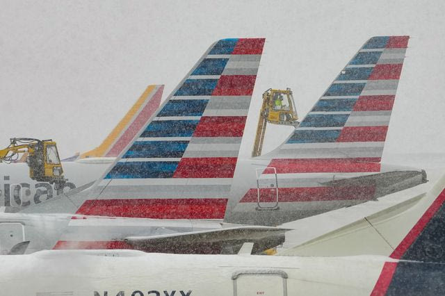 ΗΠΑ: Καθυστερήσεις και ακυρώσεις πτήσεων λόγω των κακών καιρικών συνθηκών