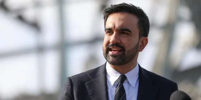 Ο Μαμντάνι θα ορκιστεί δήμαρχος της Νέας Υόρκης σε εγκαταλελειμμένο σταθμό του μετρό