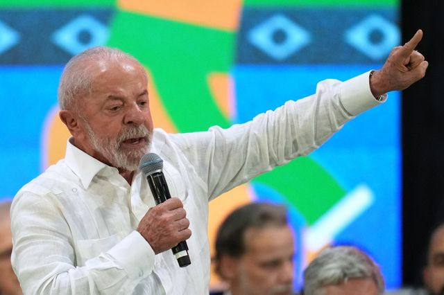 Λούλα: Μια αμερικανική επέμβαση στη Βενεζουέλα θα ήταν καταστροφική