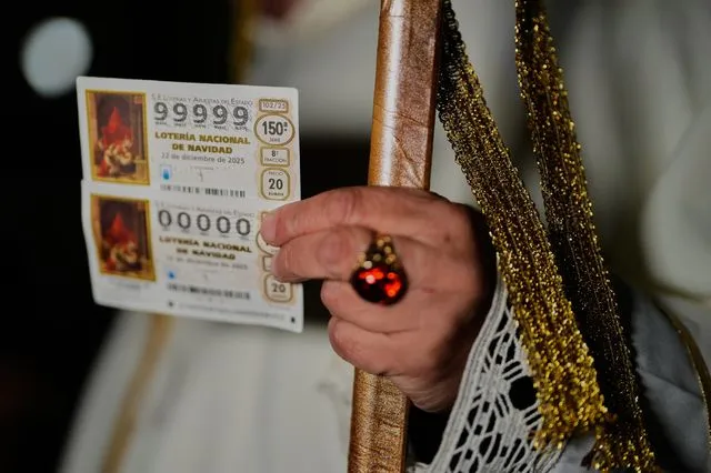 Ισπανία: Χωριό που καταστράφηκε από τις πυρκαγιές κέρδισε 468 εκατ. ευρώ στο λαχείο