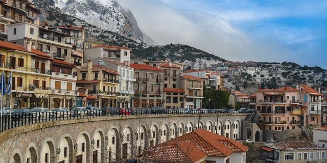 Παρνασσός και Αράχωβα: Στον χειμερινό παράδεισο της Ελλάδας