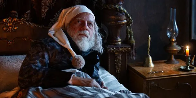 Λώρη Λοϊζίδη, γιατί αποφάσισες να διασκευάσεις Ντίκενς με τα “Κάλαντα των Χριστουγέννων”;